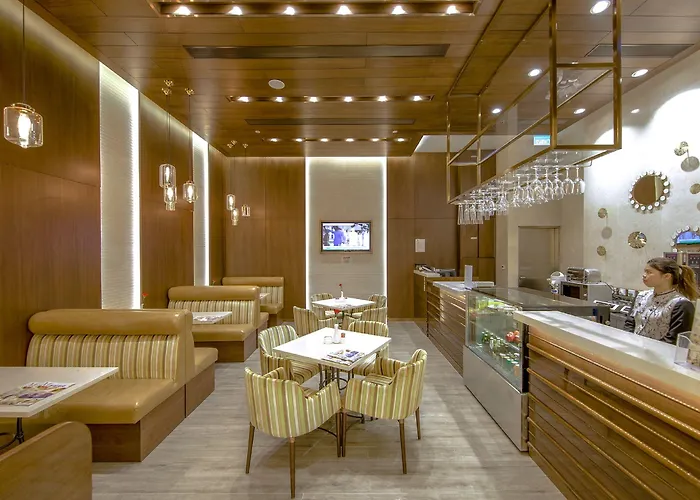 Royal Dragon 3* Macao